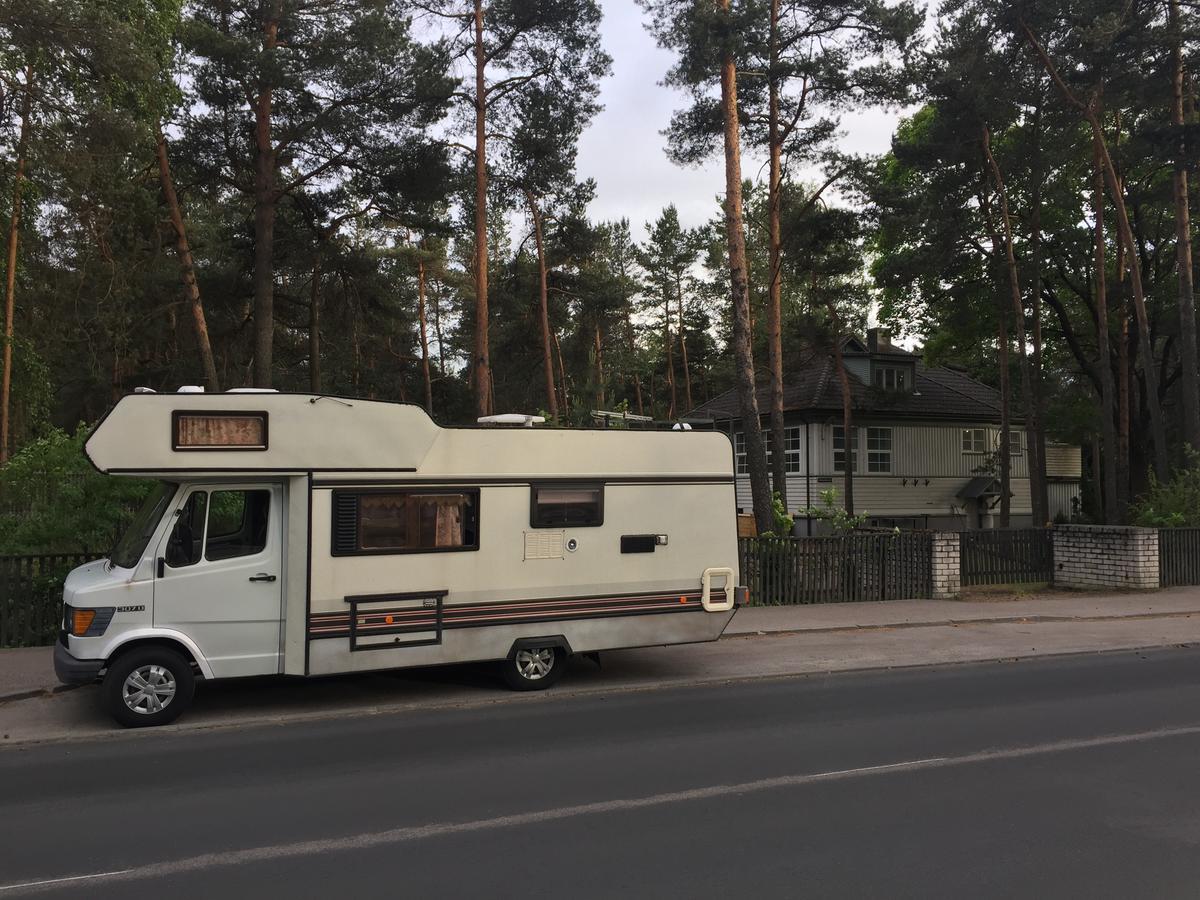 Freedom65 Hostel And Caravan Tallinn Exterior foto