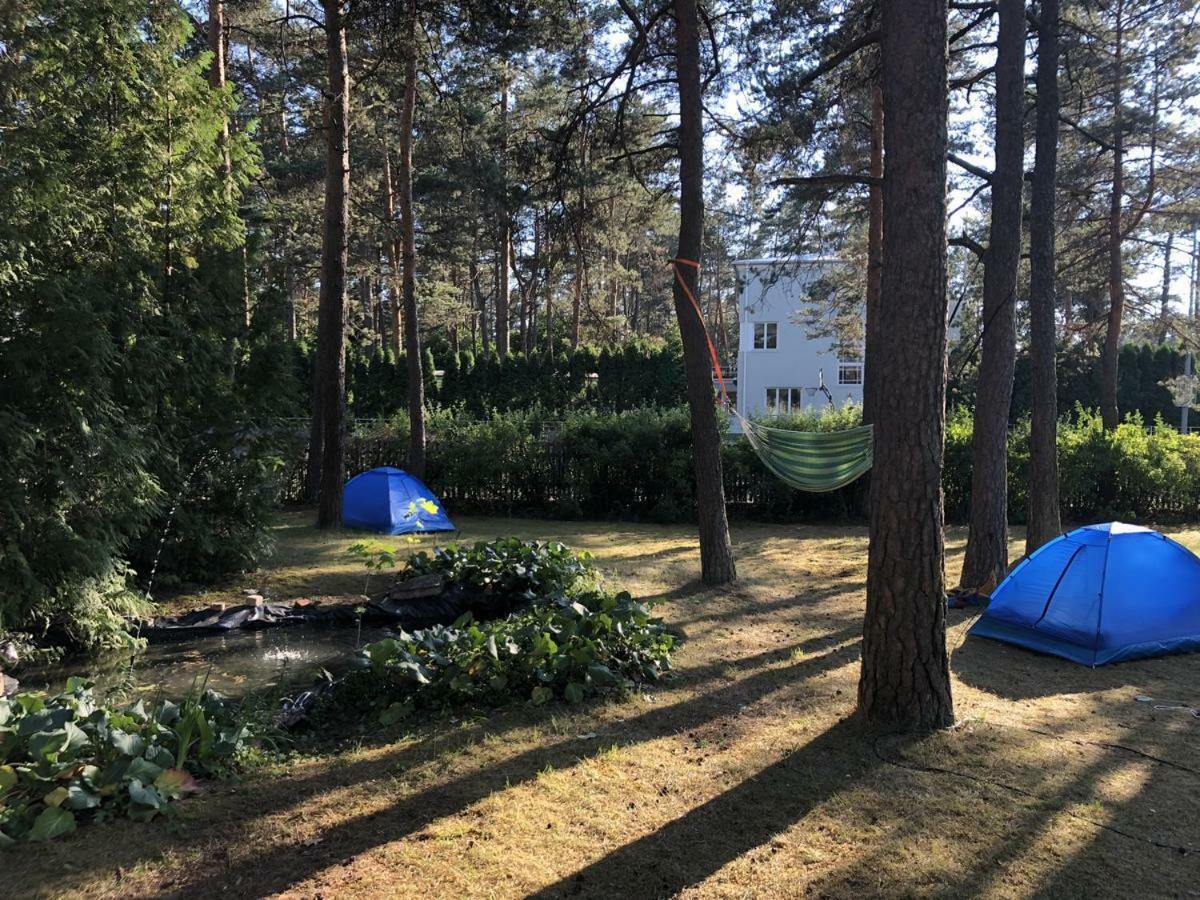 Freedom65 Hostel And Caravan Tallinn Exterior foto